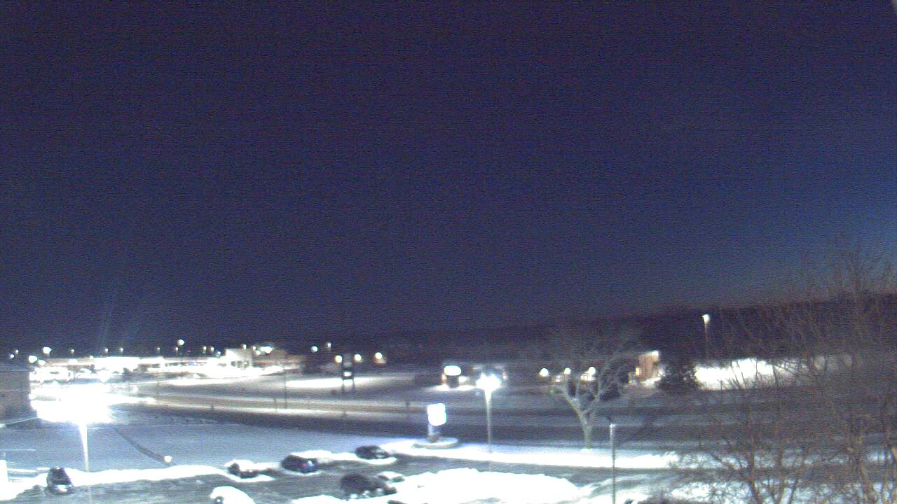 Thumbnail for current weather camera view from WITI-TV in Brown Deer, Wisconsin