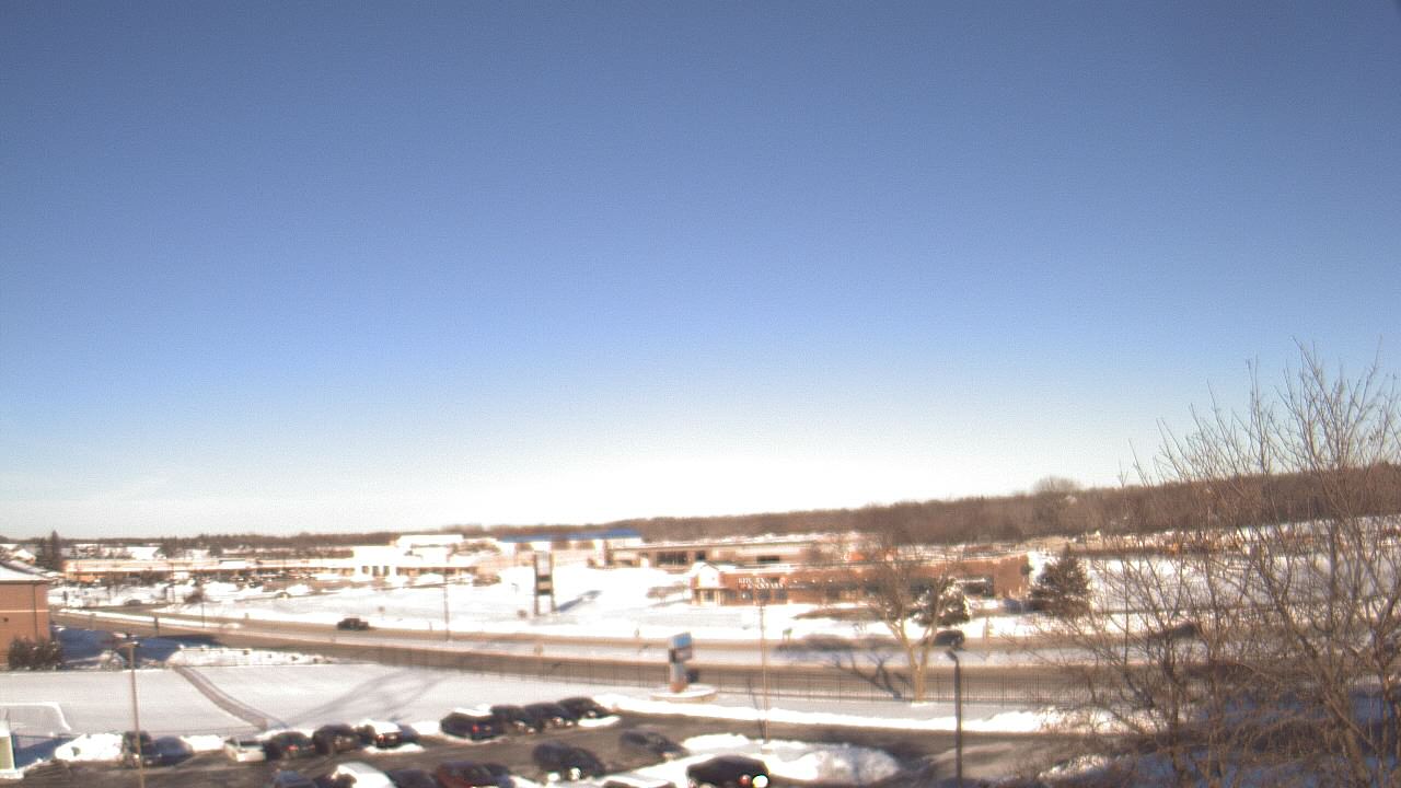 Thumbnail for current weather camera view from WITI-TV in Brown Deer, Wisconsin