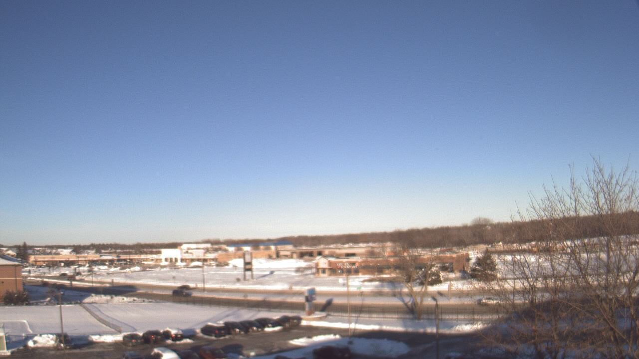Thumbnail for current weather camera view from WITI-TV in Brown Deer, Wisconsin