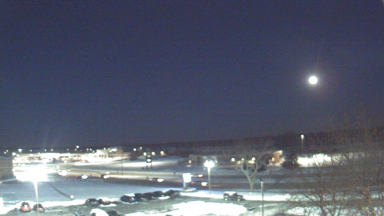 Thumbnail for current weather camera view from WITI-TV in Brown Deer, Wisconsin