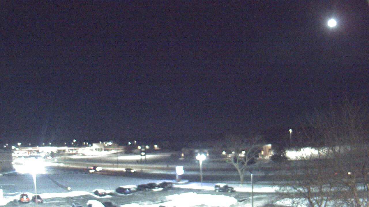 Thumbnail for current weather camera view from WITI-TV in Brown Deer, Wisconsin