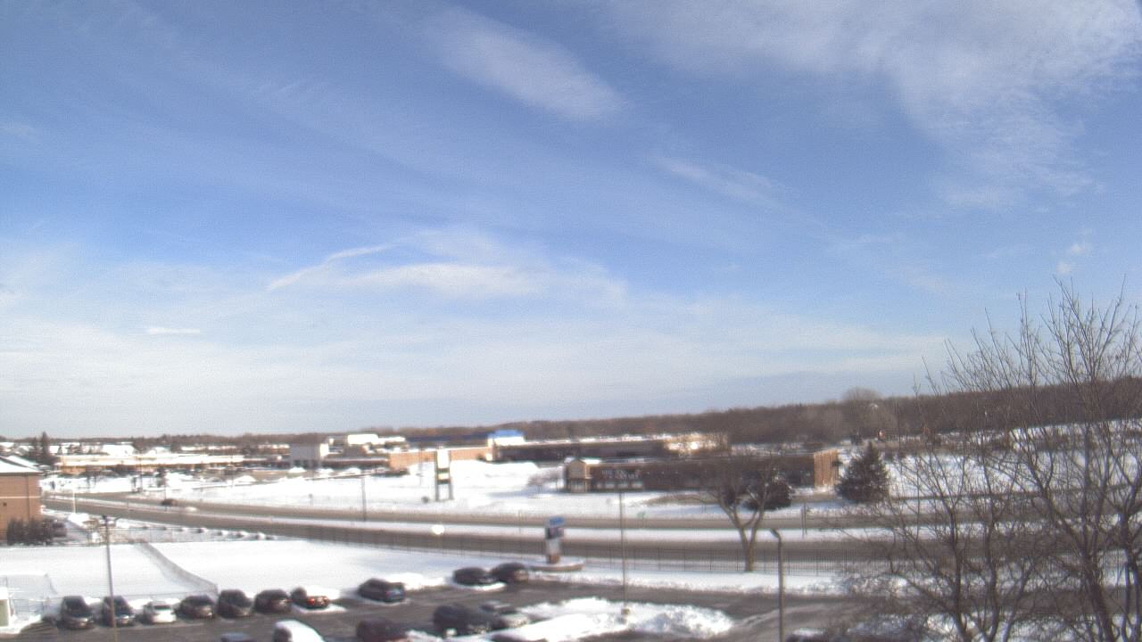 Thumbnail for current weather camera view from WITI-TV in Brown Deer, Wisconsin