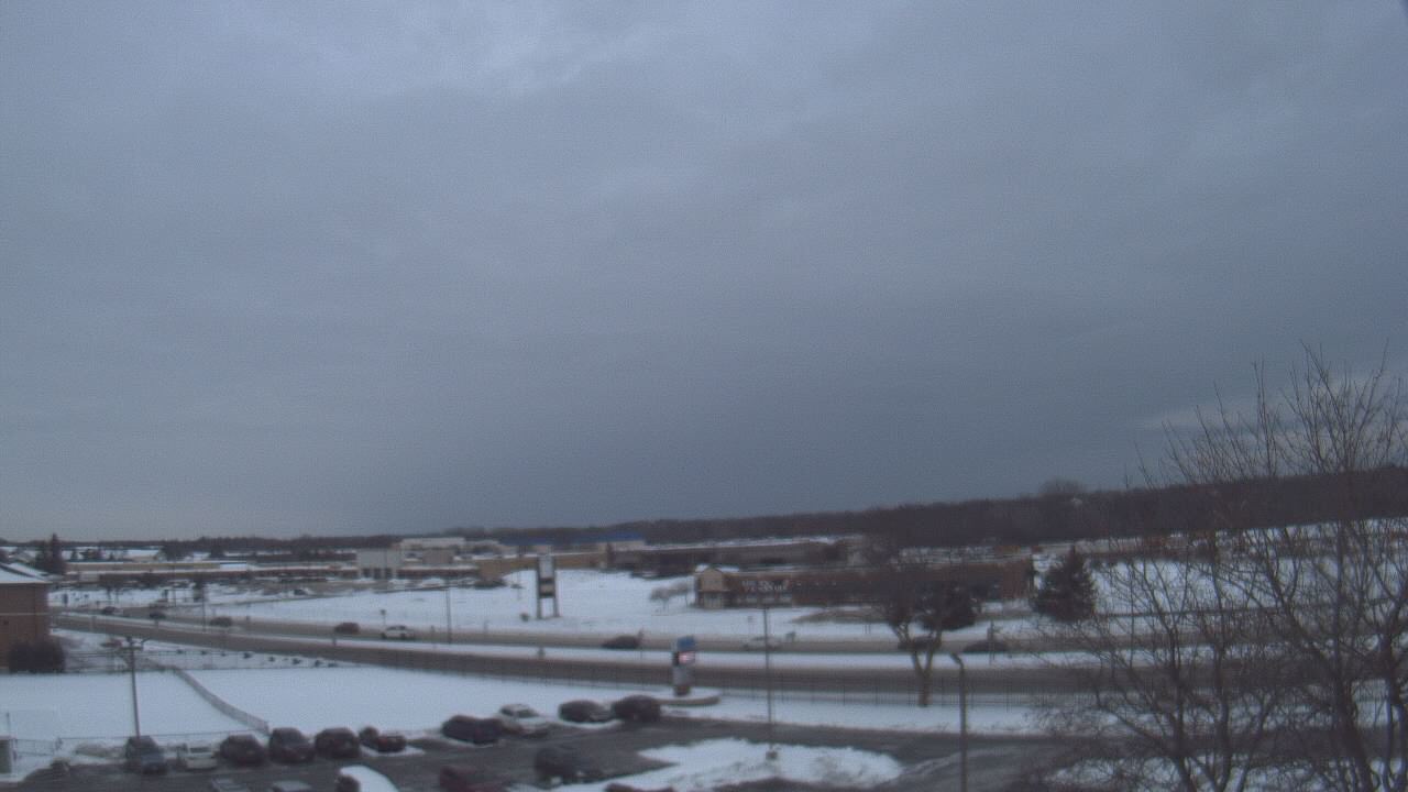 Thumbnail for current weather camera view from WITI-TV in Brown Deer, Wisconsin