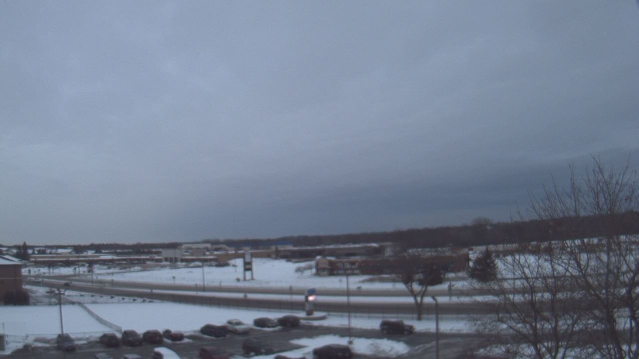Thumbnail for current weather camera view from WITI-TV in Brown Deer, Wisconsin