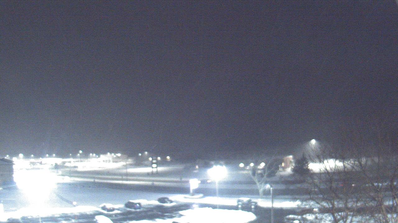 Thumbnail for current weather camera view from WITI-TV in Brown Deer, Wisconsin