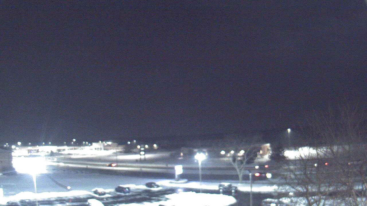 Thumbnail for current weather camera view from WITI-TV in Brown Deer, Wisconsin