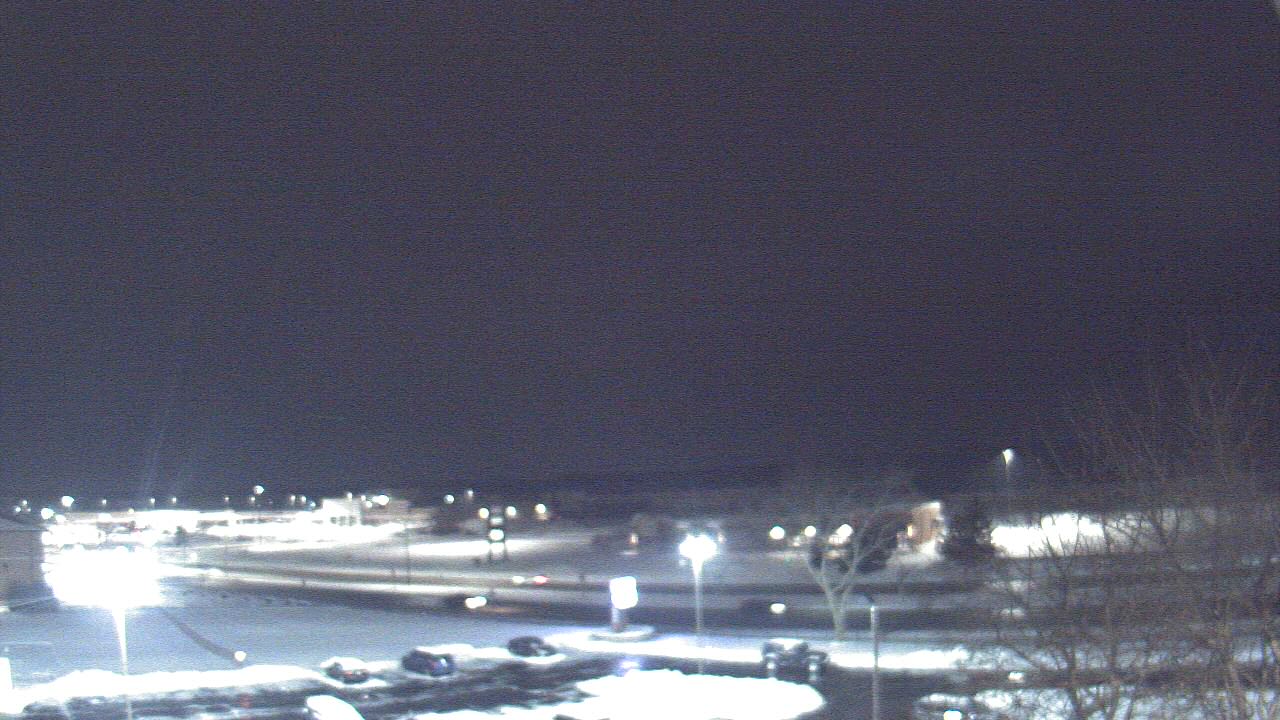 Thumbnail for current weather camera view from WITI-TV in Brown Deer, Wisconsin