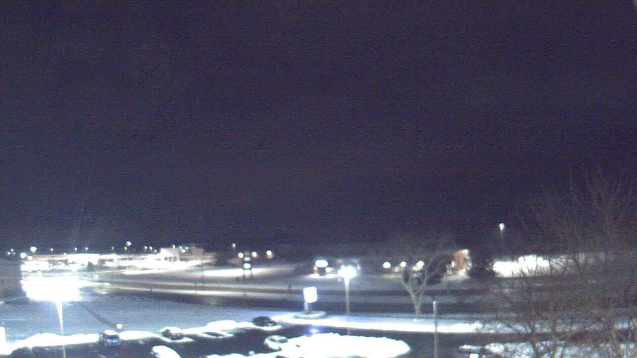 Thumbnail for current weather camera view from WITI-TV in Brown Deer, Wisconsin
