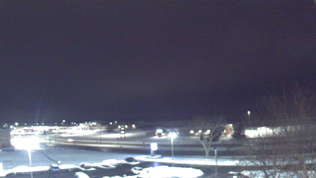 Thumbnail for current weather camera view from WITI-TV in Brown Deer, Wisconsin