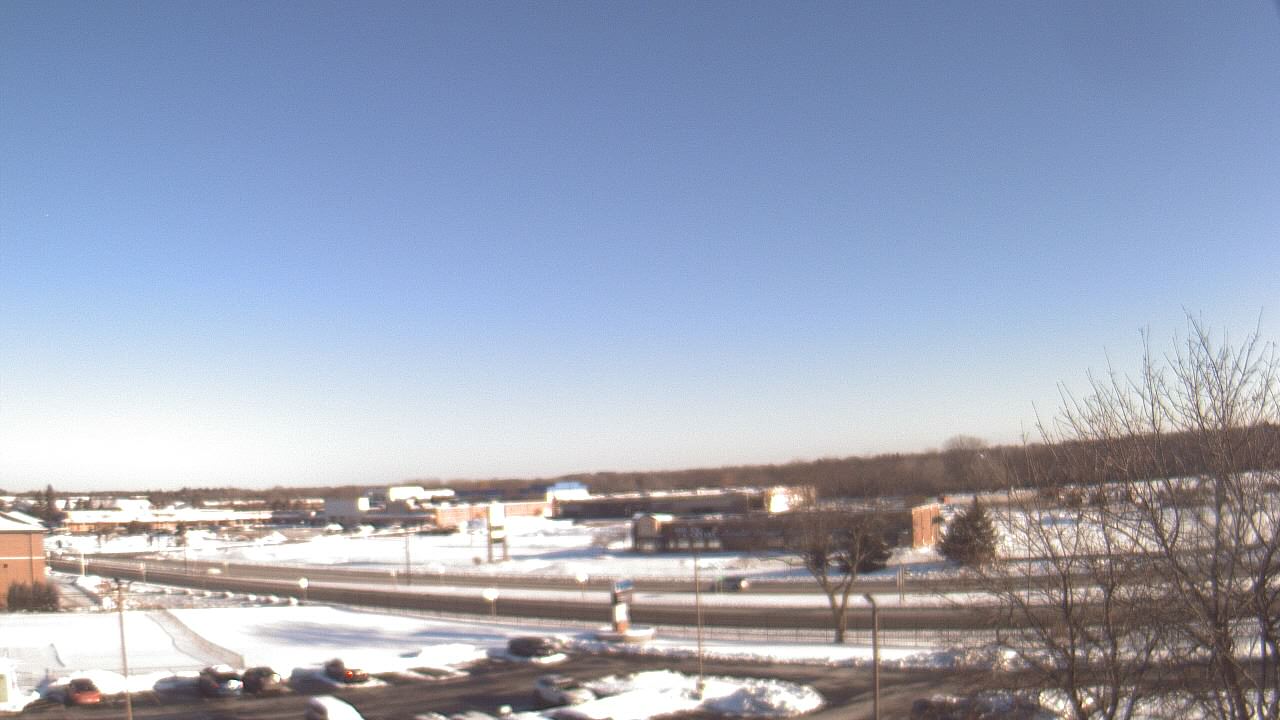 Thumbnail for current weather camera view from WITI-TV in Brown Deer, Wisconsin