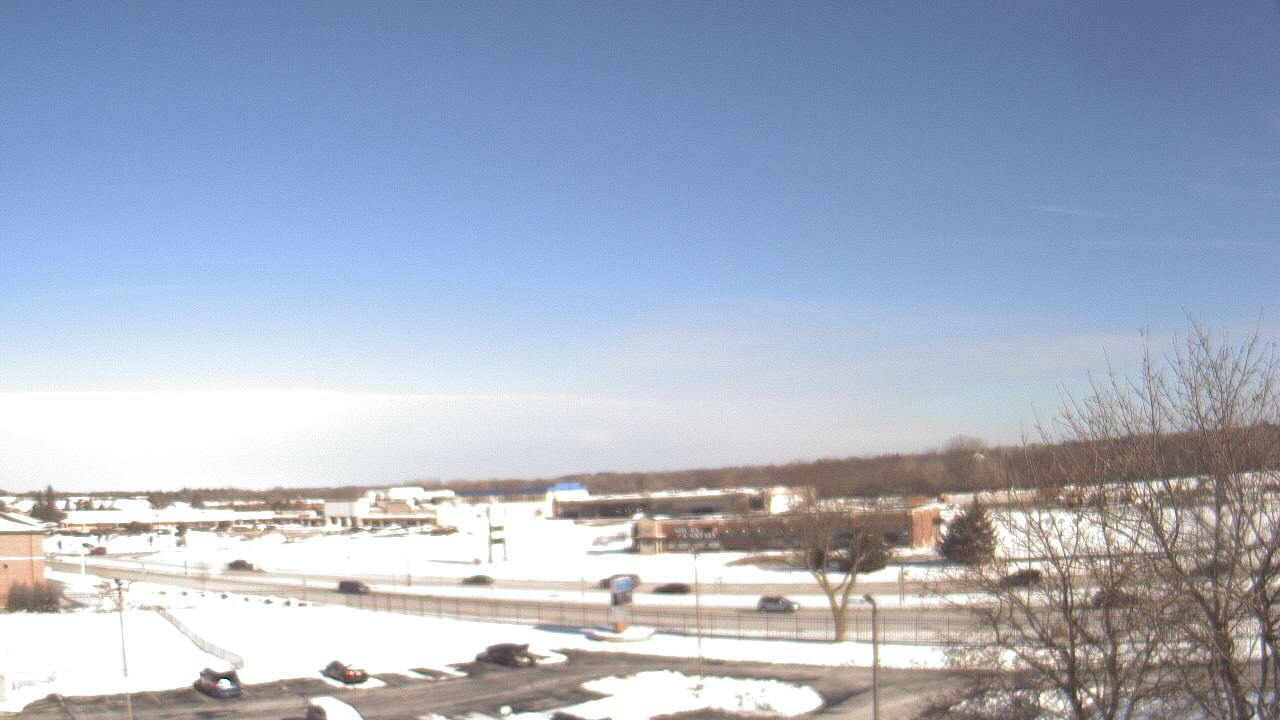 Thumbnail for current weather camera view from WITI-TV in Brown Deer, Wisconsin