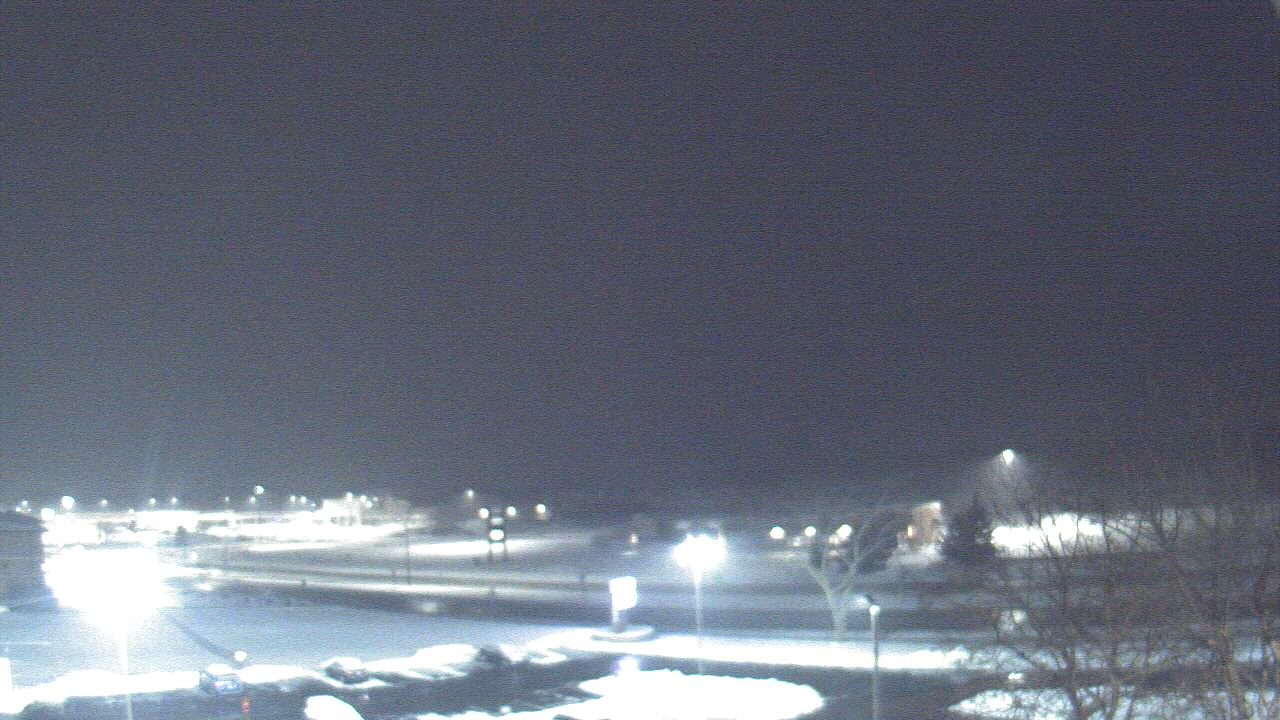 Thumbnail for current weather camera view from WITI-TV in Brown Deer, Wisconsin