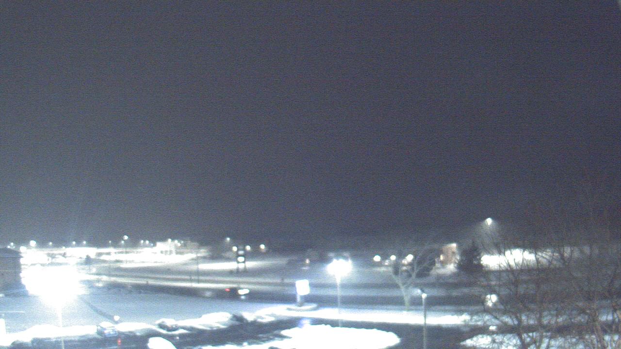 Thumbnail for current weather camera view from WITI-TV in Brown Deer, Wisconsin