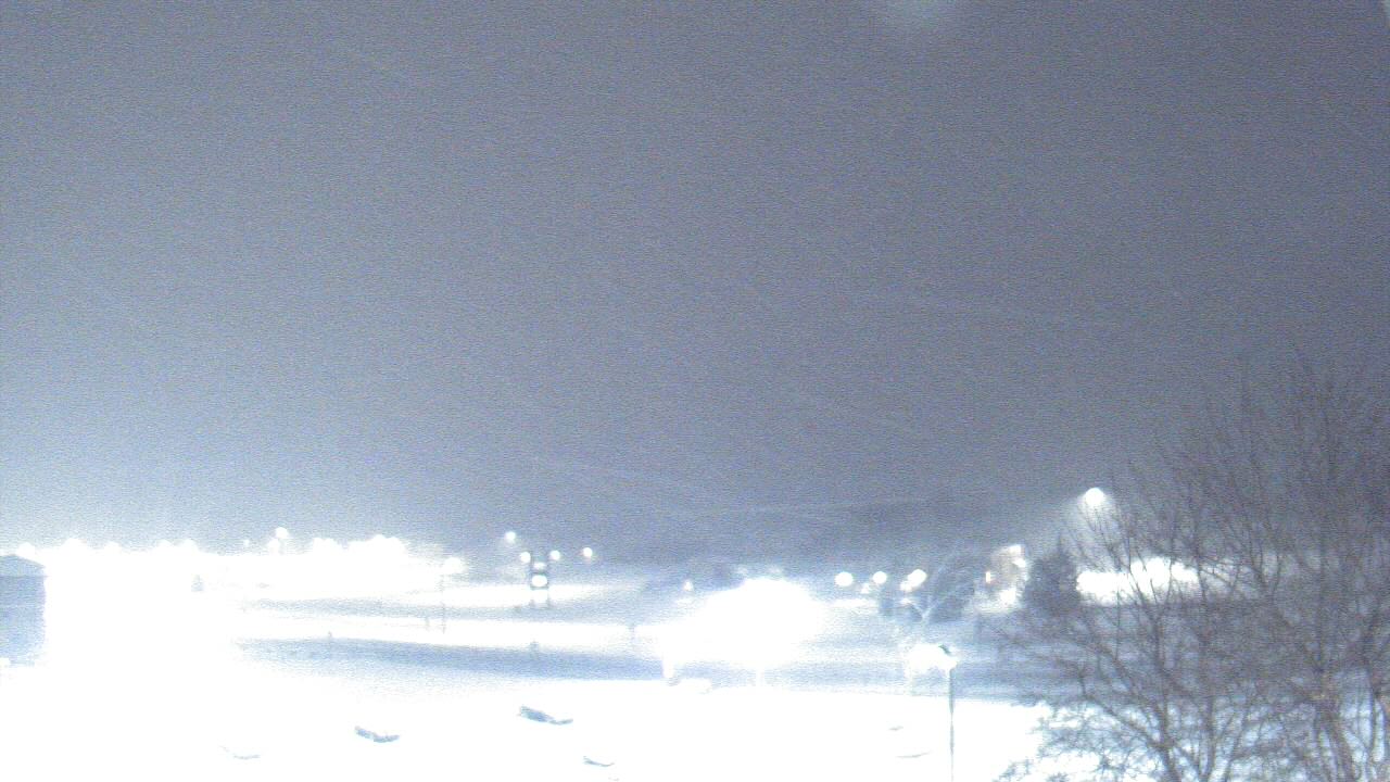 Thumbnail for current weather camera view from WITI-TV in Brown Deer, Wisconsin