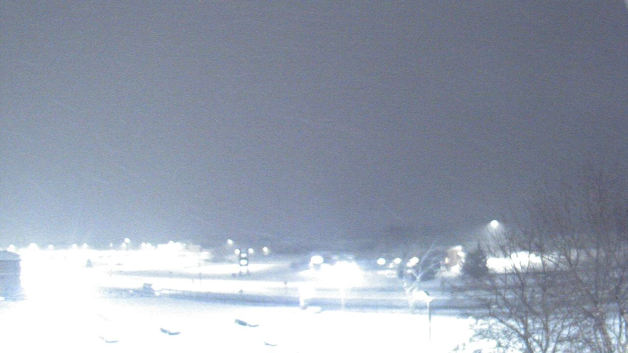 Thumbnail for current weather camera view from WITI-TV in Brown Deer, Wisconsin