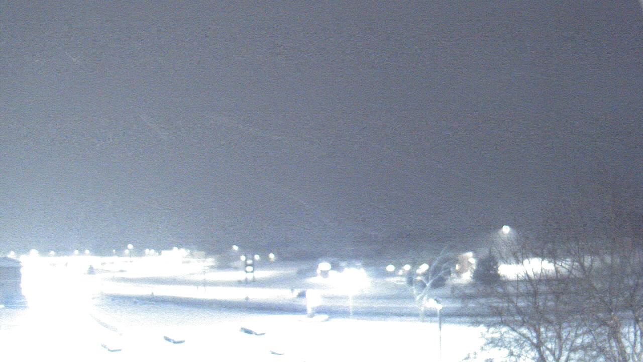 Thumbnail for current weather camera view from WITI-TV in Brown Deer, Wisconsin