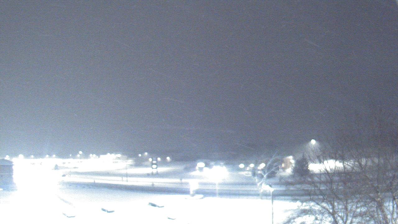 Thumbnail for current weather camera view from WITI-TV in Brown Deer, Wisconsin