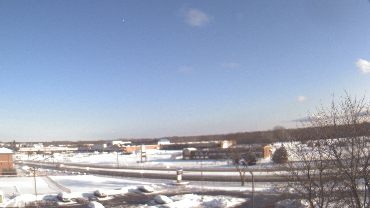Thumbnail for current weather camera view from WITI-TV in Brown Deer, Wisconsin
