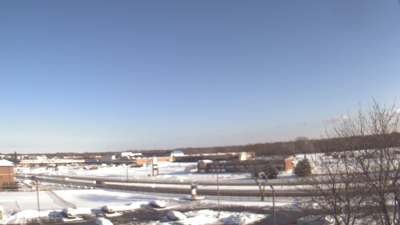 Thumbnail for current weather camera view from WITI-TV in Brown Deer, Wisconsin
