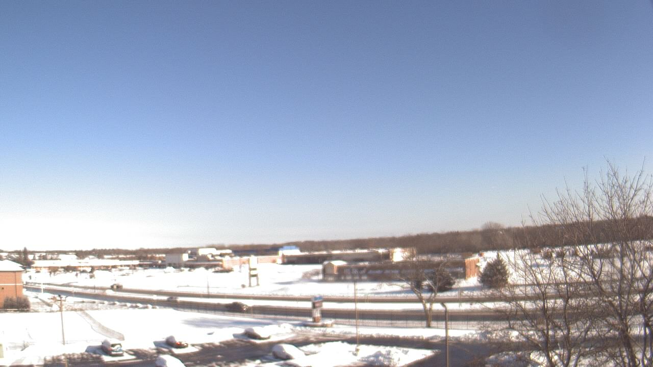 Thumbnail for current weather camera view from WITI-TV in Brown Deer, Wisconsin