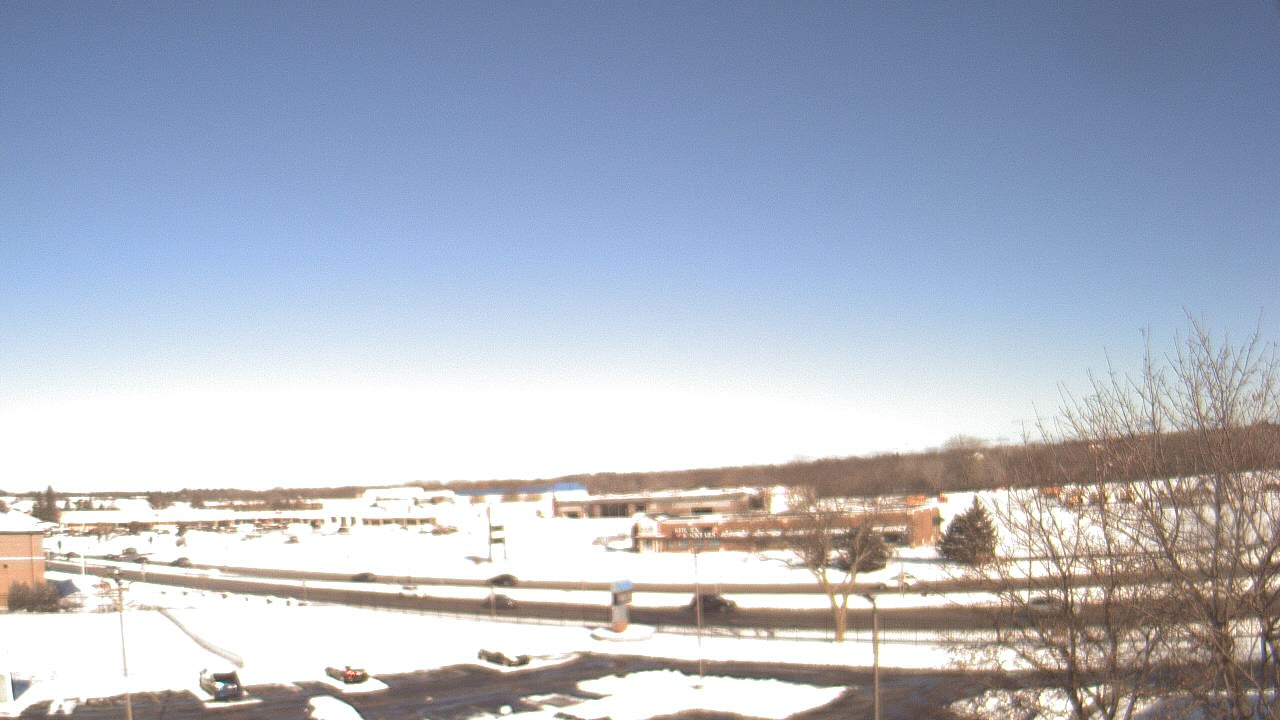 Thumbnail for current weather camera view from WITI-TV in Brown Deer, Wisconsin