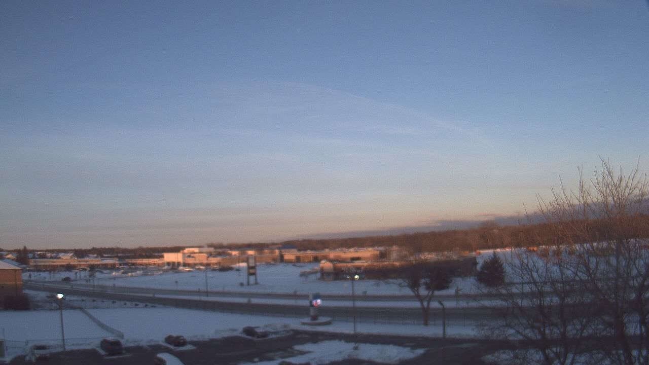 Thumbnail for current weather camera view from WITI-TV in Brown Deer, Wisconsin