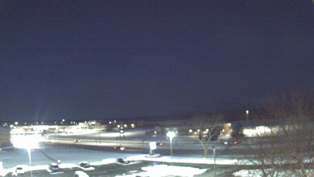 Thumbnail for current weather camera view from WITI-TV in Brown Deer, Wisconsin