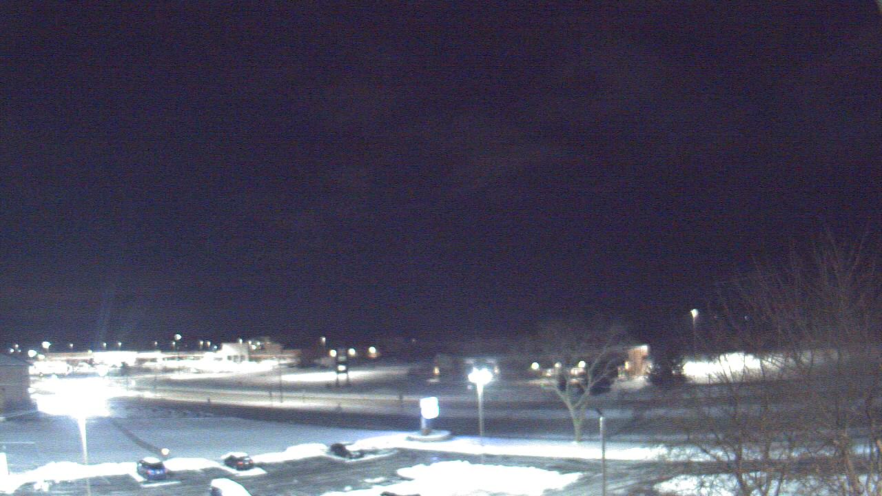 Thumbnail for current weather camera view from WITI-TV in Brown Deer, Wisconsin