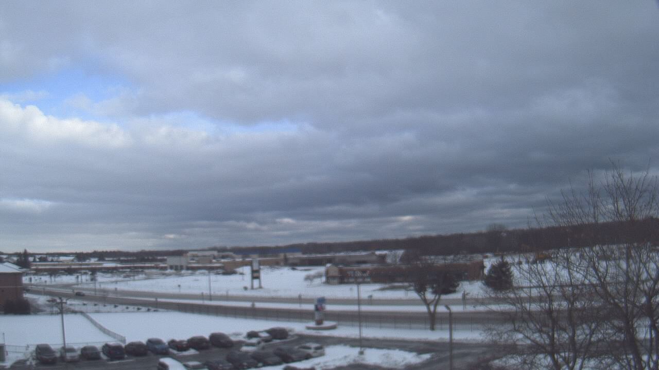 Thumbnail for current weather camera view from WITI-TV in Brown Deer, Wisconsin