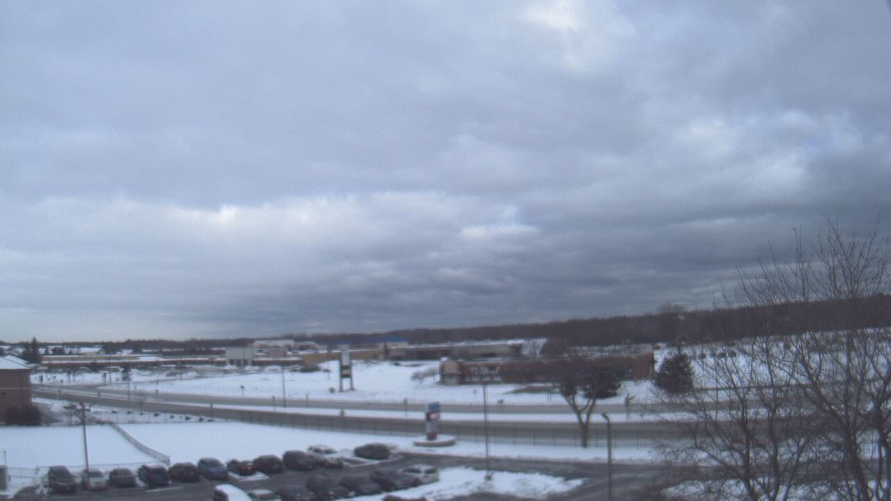 Thumbnail for current weather camera view from WITI-TV in Brown Deer, Wisconsin