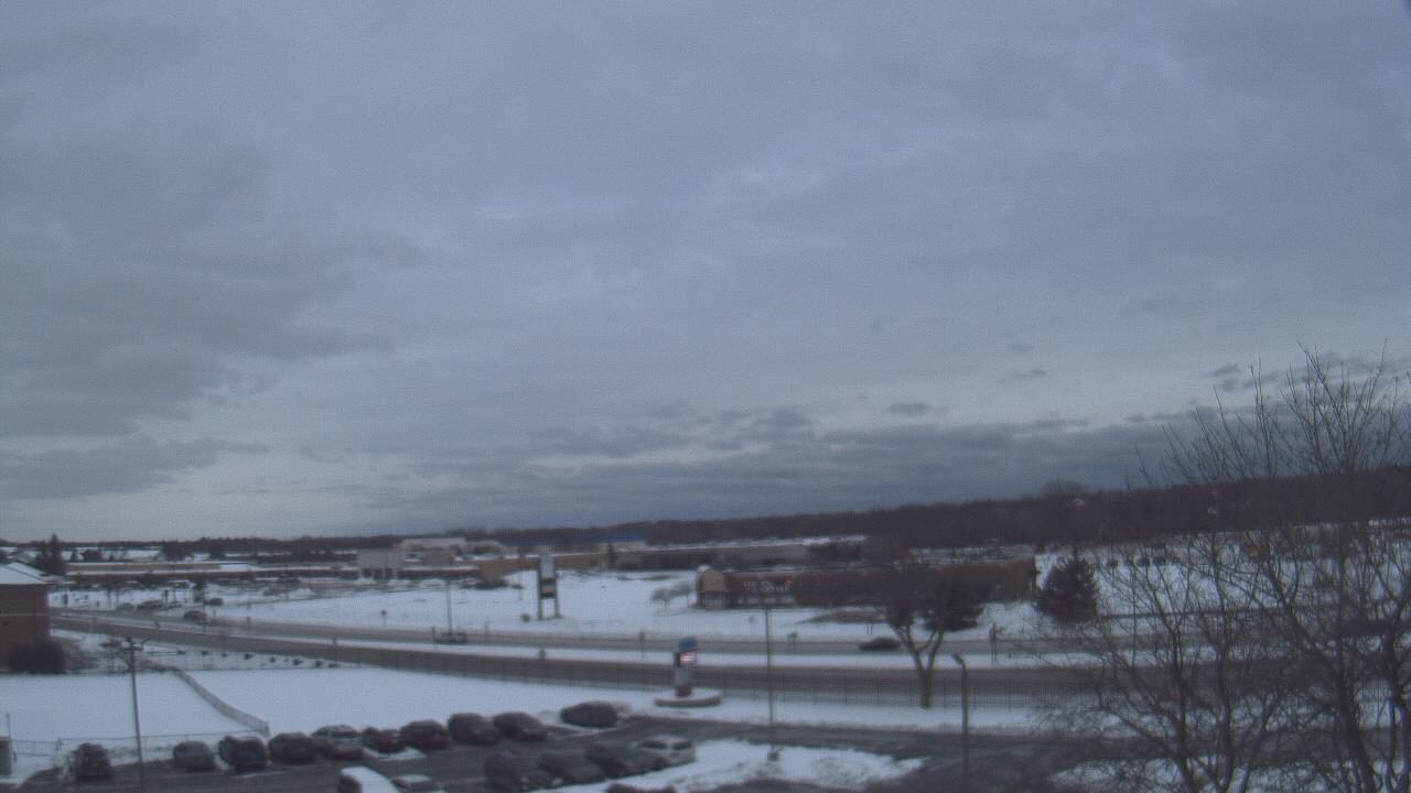 Thumbnail for current weather camera view from WITI-TV in Brown Deer, Wisconsin