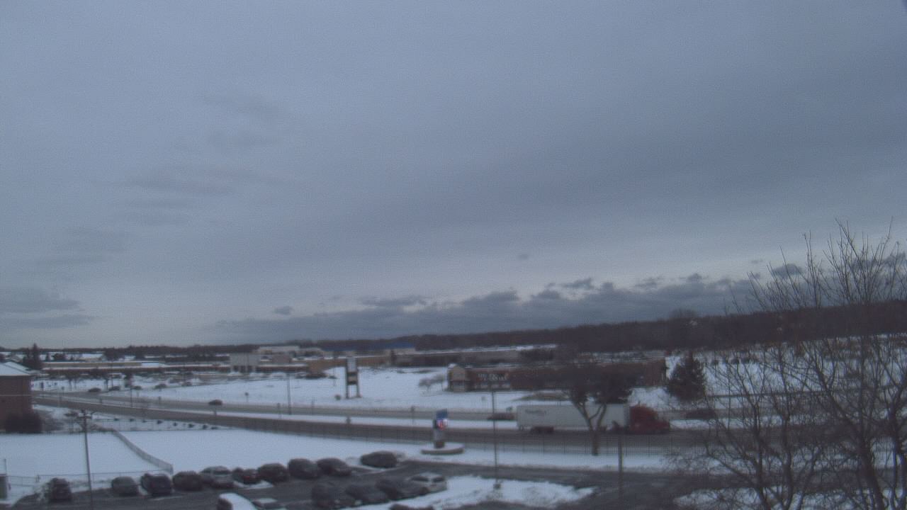 Thumbnail for current weather camera view from WITI-TV in Brown Deer, Wisconsin