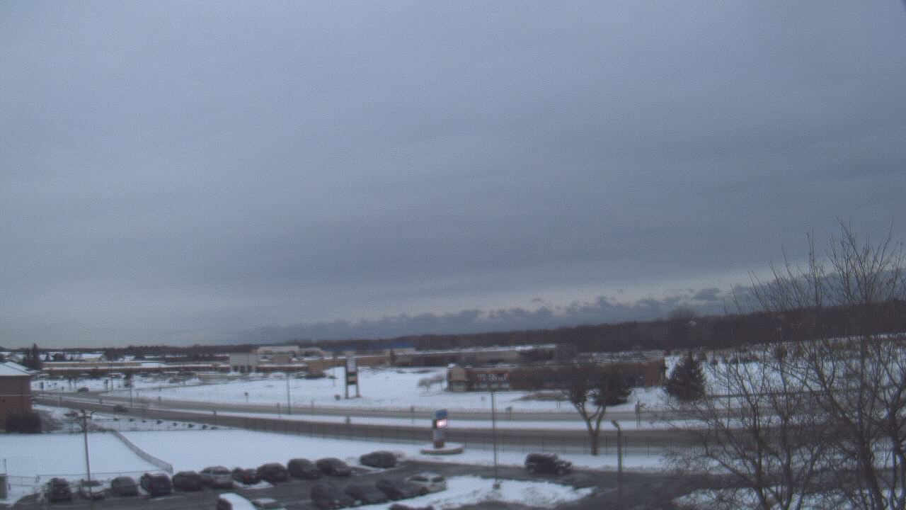Thumbnail for current weather camera view from WITI-TV in Brown Deer, Wisconsin