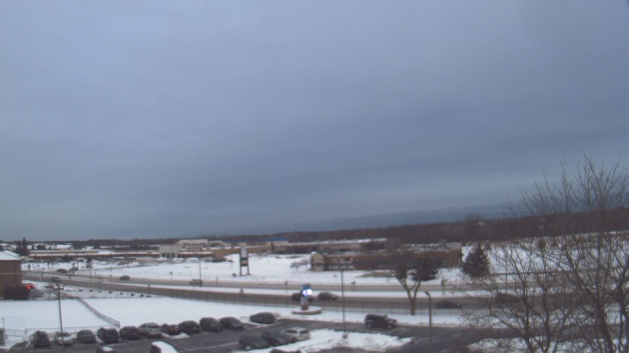 Thumbnail for current weather camera view from WITI-TV in Brown Deer, Wisconsin