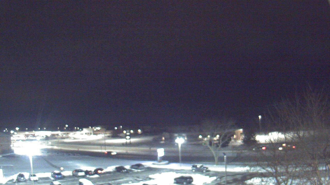 Thumbnail for current weather camera view from WITI-TV in Brown Deer, Wisconsin