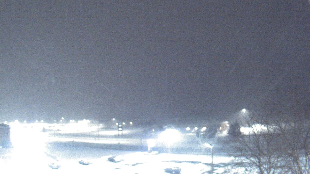 Thumbnail for current weather camera view from WITI-TV in Brown Deer, Wisconsin