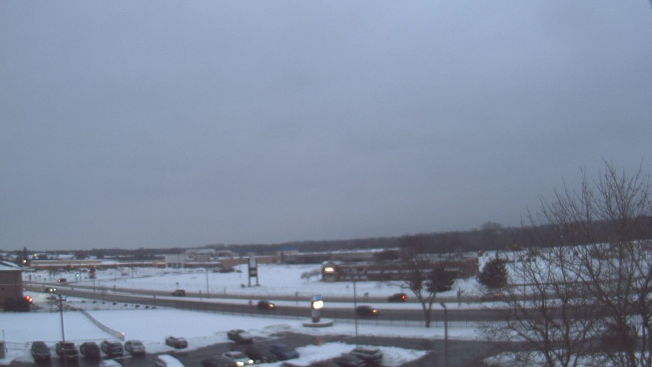 Thumbnail for current weather camera view from WITI-TV in Brown Deer, Wisconsin