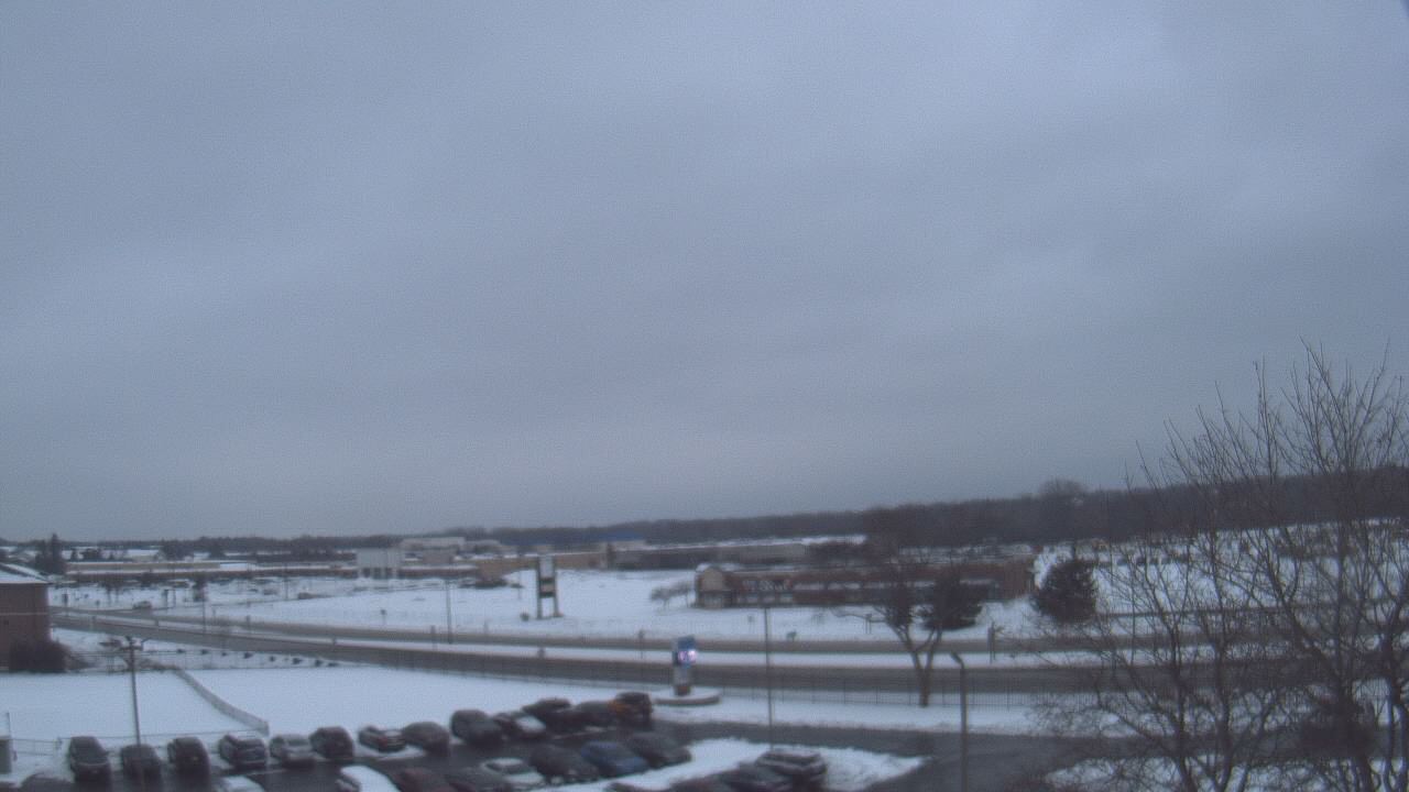 Thumbnail for current weather camera view from WITI-TV in Brown Deer, Wisconsin