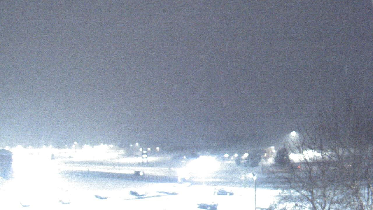 Thumbnail for current weather camera view from WITI-TV in Brown Deer, Wisconsin