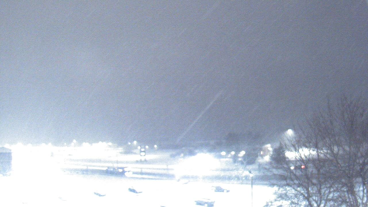 Thumbnail for current weather camera view from WITI-TV in Brown Deer, Wisconsin