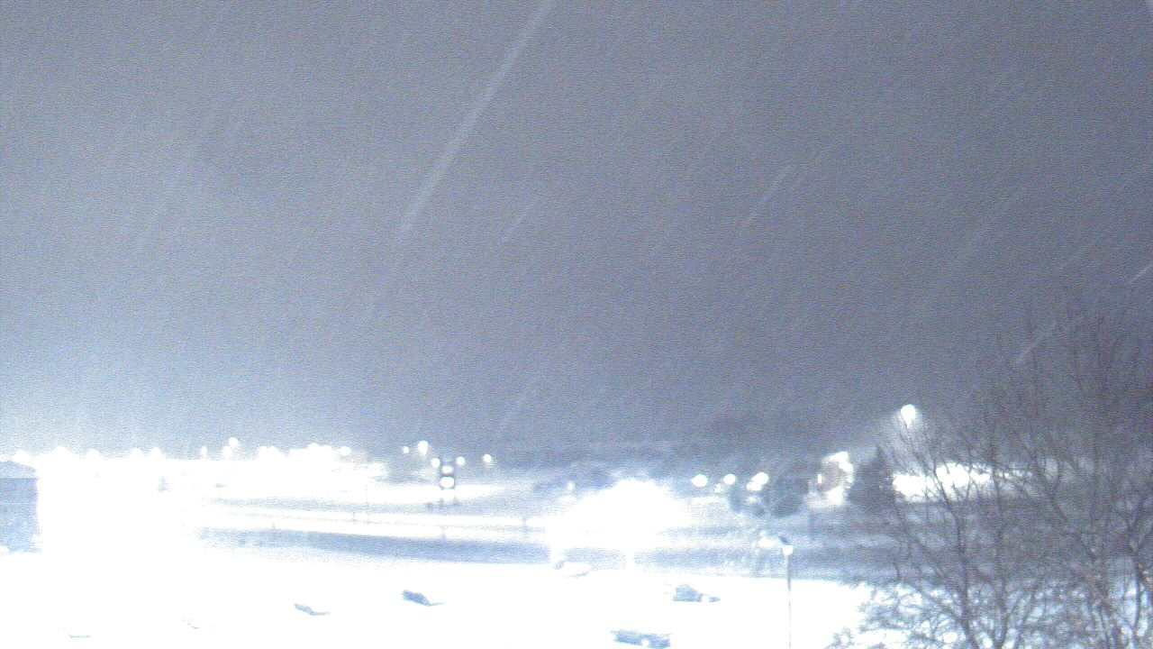 Thumbnail for current weather camera view from WITI-TV in Brown Deer, Wisconsin