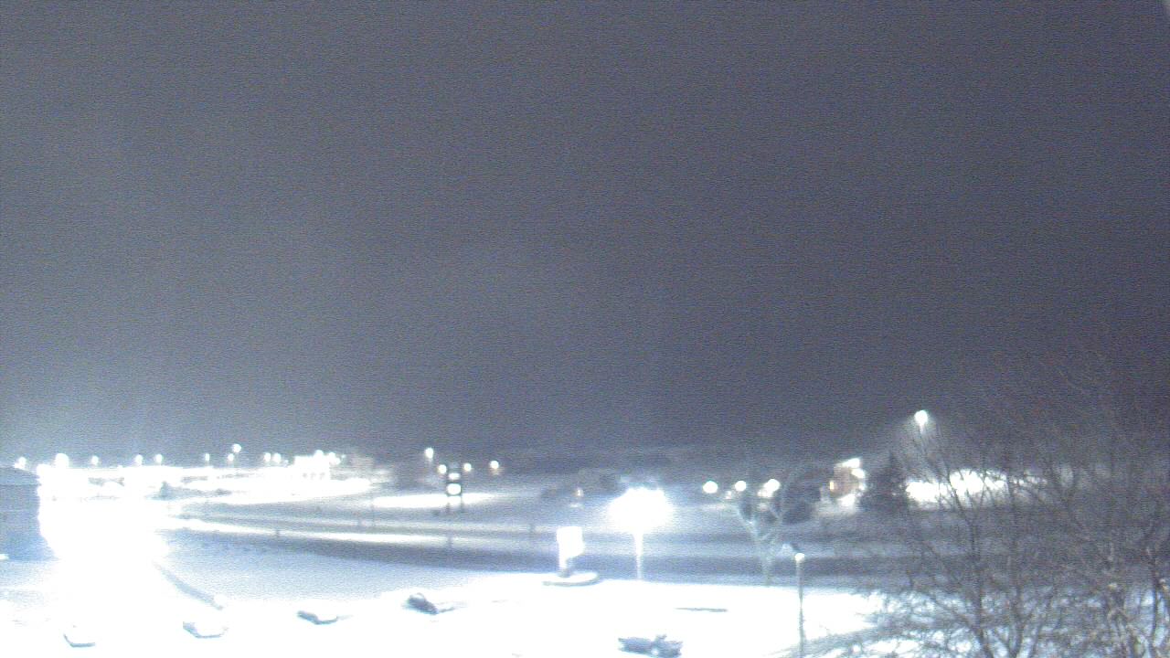 Thumbnail for current weather camera view from WITI-TV in Brown Deer, Wisconsin