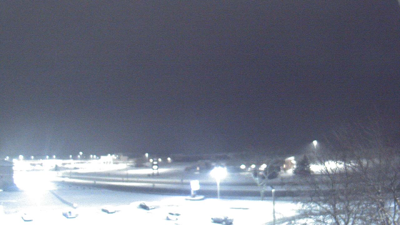 Thumbnail for current weather camera view from WITI-TV in Brown Deer, Wisconsin