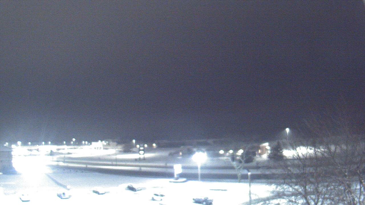 Thumbnail for current weather camera view from WITI-TV in Brown Deer, Wisconsin