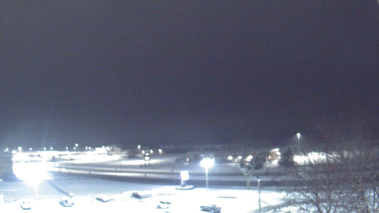 Thumbnail for current weather camera view from WITI-TV in Brown Deer, Wisconsin