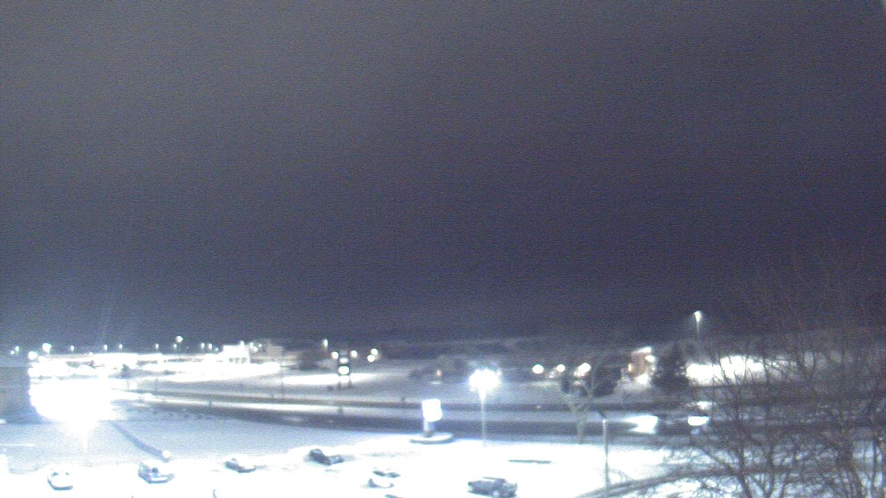 Thumbnail for current weather camera view from WITI-TV in Brown Deer, Wisconsin