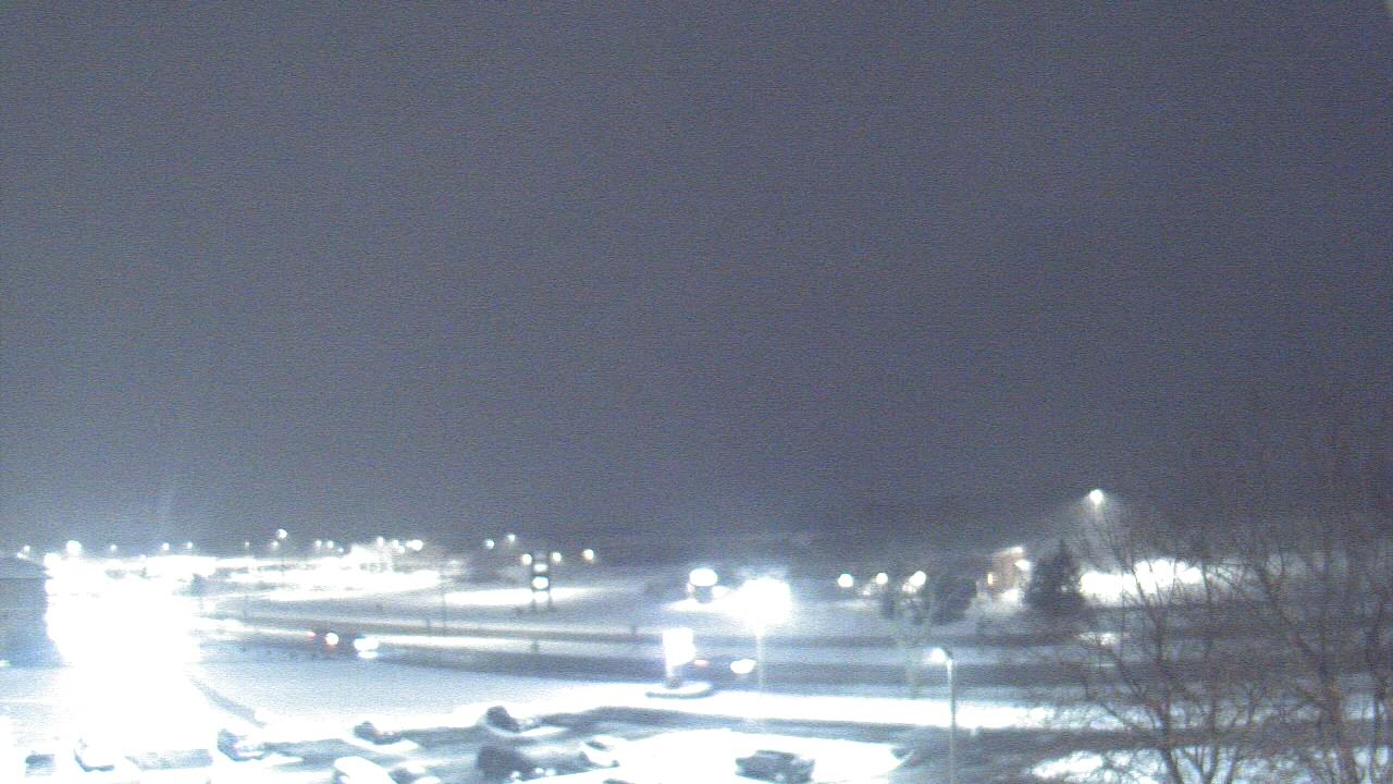 Thumbnail for current weather camera view from WITI-TV in Brown Deer, Wisconsin
