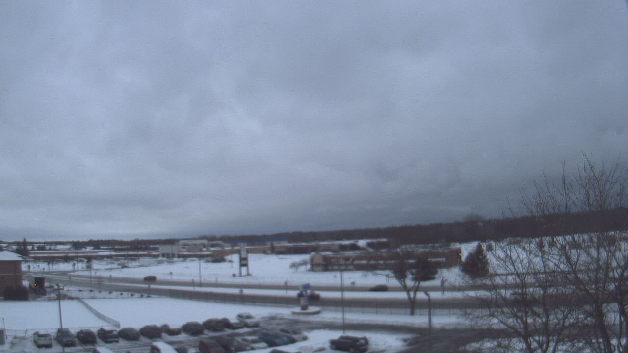 Thumbnail for current weather camera view from WITI-TV in Brown Deer, Wisconsin