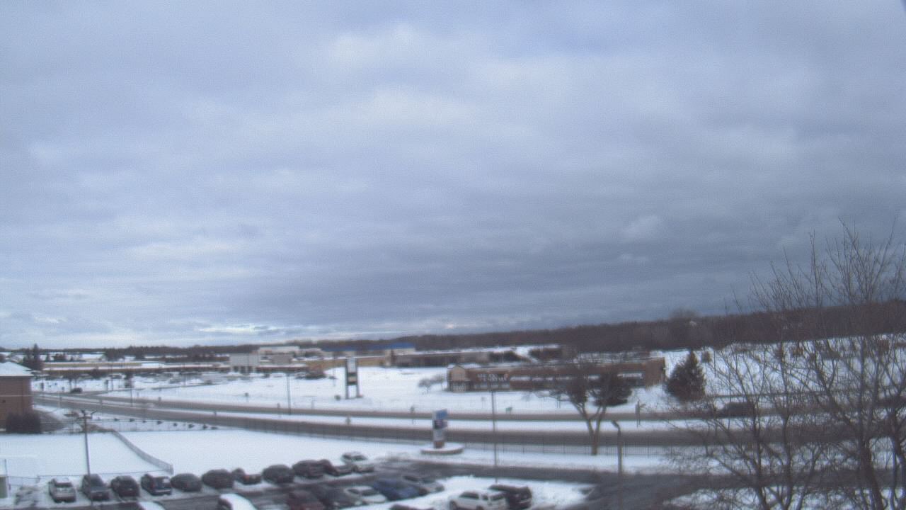 Thumbnail for current weather camera view from WITI-TV in Brown Deer, Wisconsin