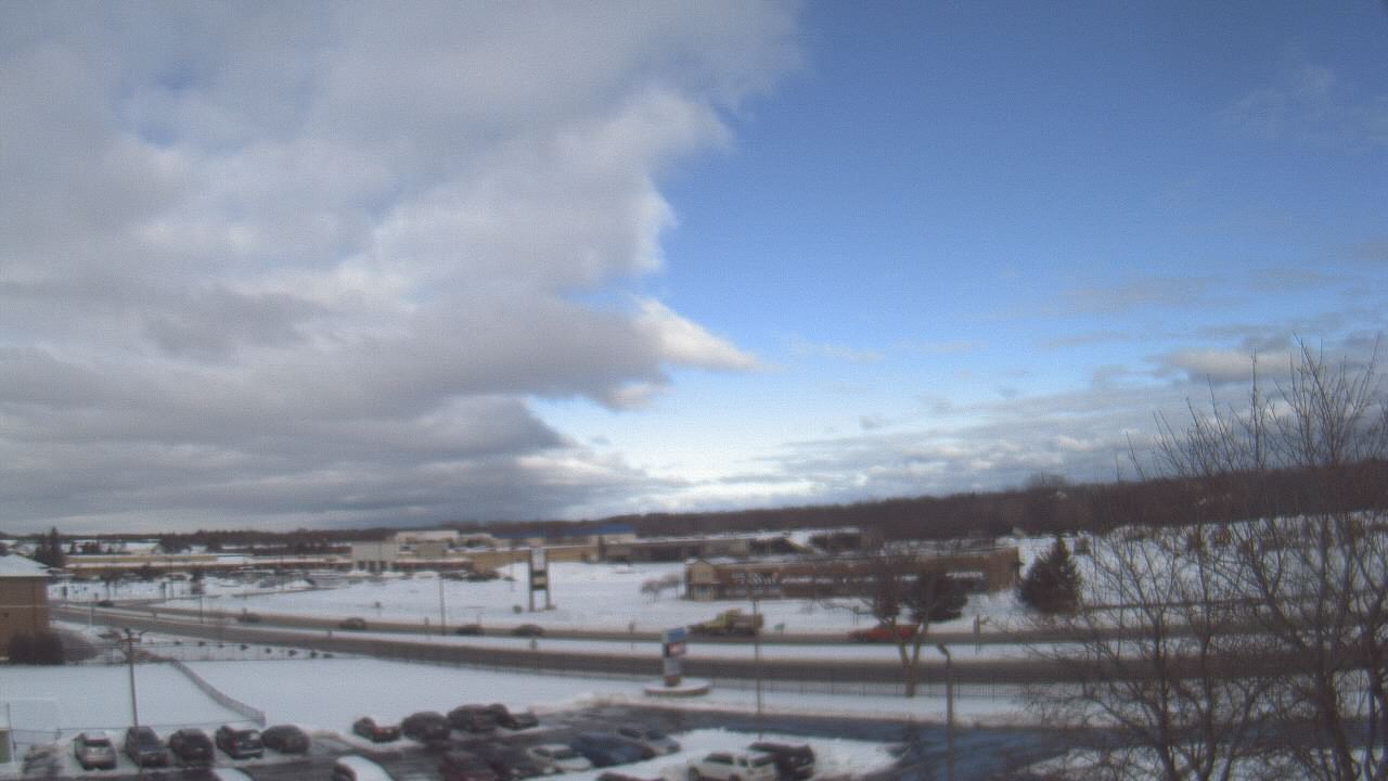 Thumbnail for current weather camera view from WITI-TV in Brown Deer, Wisconsin